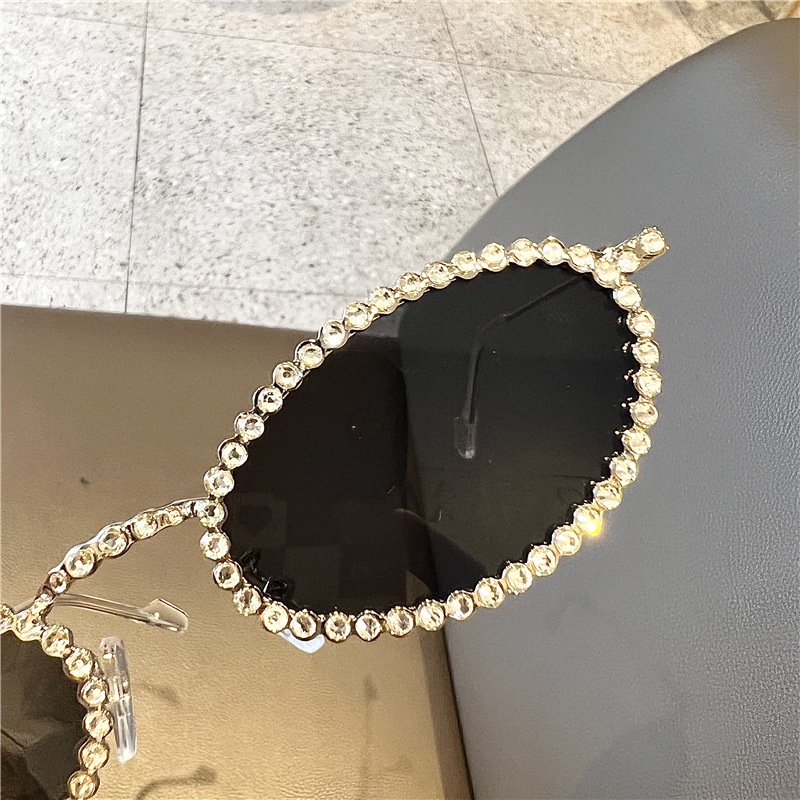 Cá Tuyết Kính Râm Gọng oval Tinh Tế Lấp Lánh san9