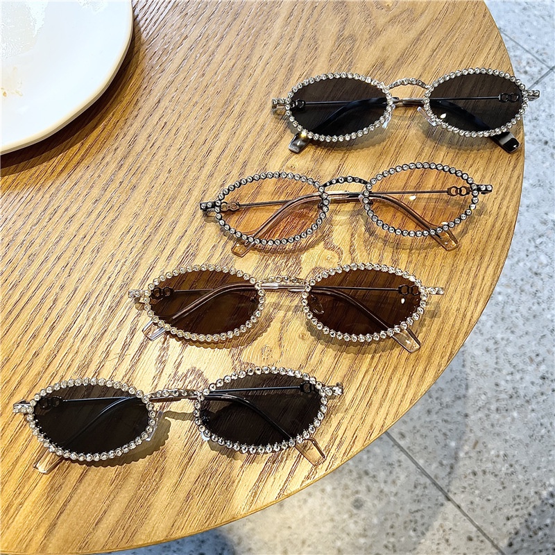 Cá Tuyết Kính Râm Gọng oval Tinh Tế Lấp Lánh san9