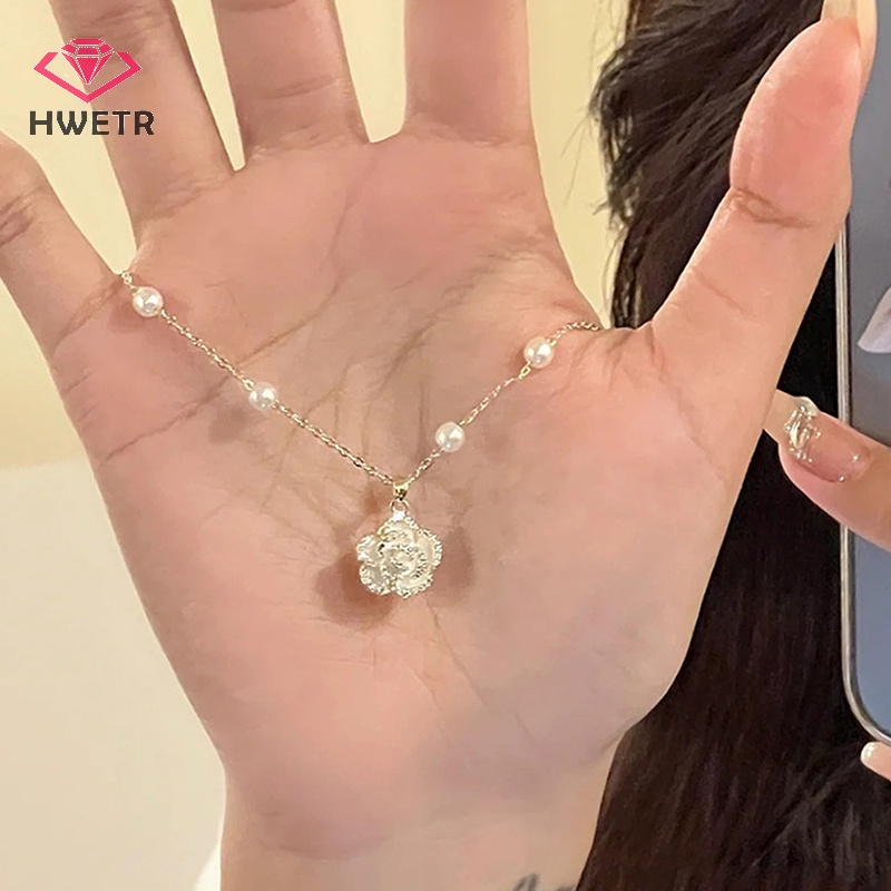 Vòng cổ HWETR mặt hoa trà xanh thời trang