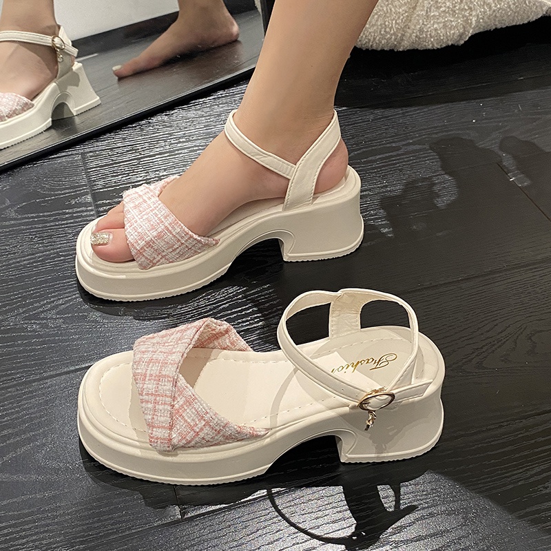 Xăng đan Đế Dày Mềm Mại Chống Trượt Thoải Mái Thời Trang Mùa Hè Dành Cho Nữ