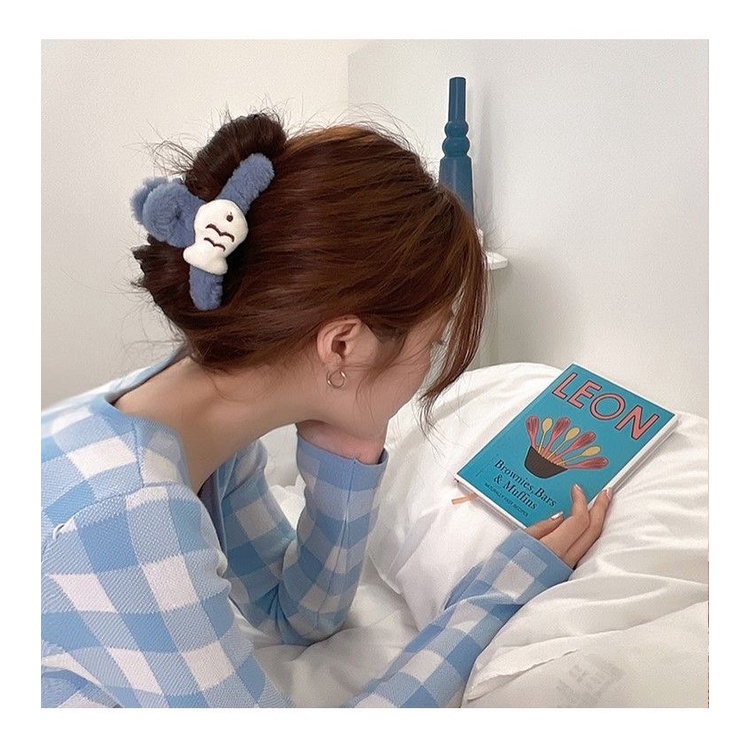 Kẹp Tóc Hình Cá Mập Bằng Lông Nhung Thời Trang Thu Đông Phong Cách Mới Dành Cho Nữ