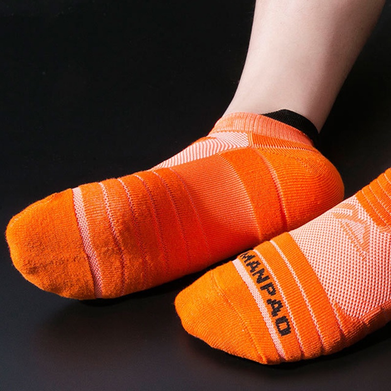 Đôi Vớ nylon Thể Thao Thoáng Khí Cho Nam Nữ