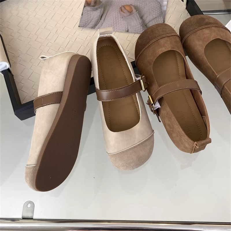 Giày Búp Bê Đế Mềm Phối Nút Phong Cách vintage Pháp