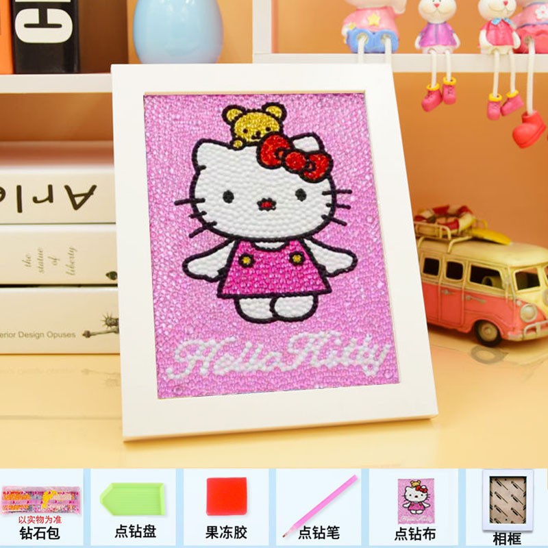 Bộ Tranh Đính Đá Tự Làm Hình Hello Kitty Cho Bé