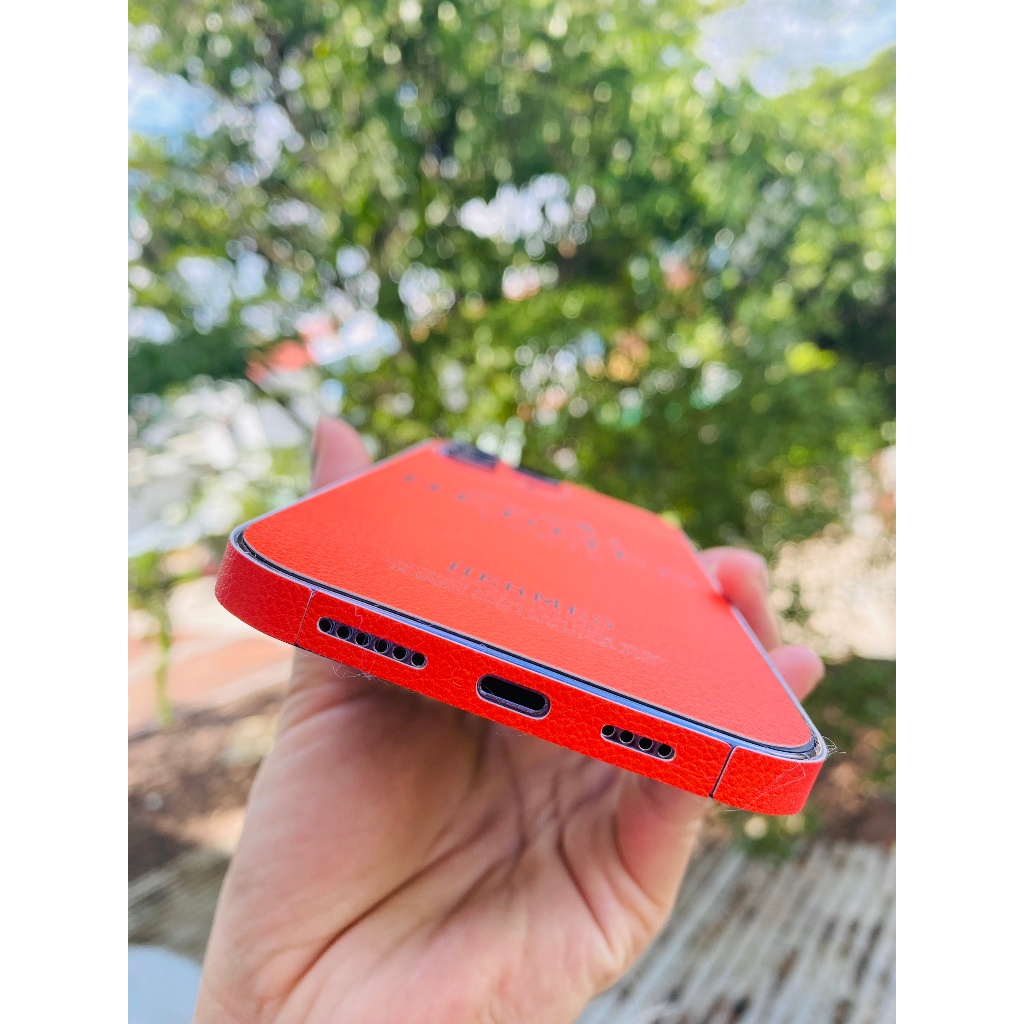 Skin da 3M hoạ tiết Hơ mẹc - Miếng dán điện thoại cho dòng iphone