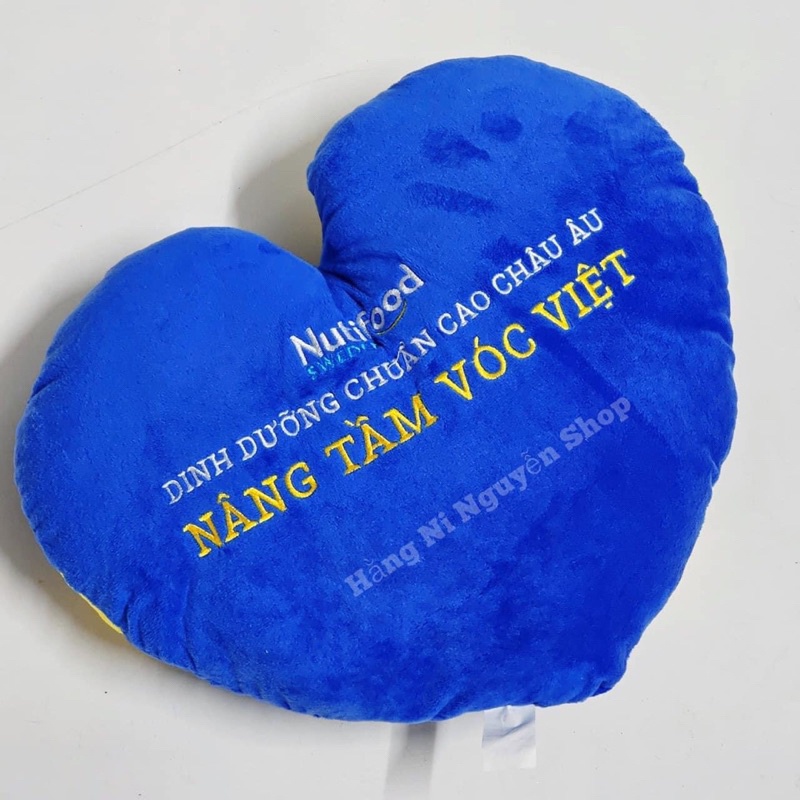 Gối ôm hình trái tim