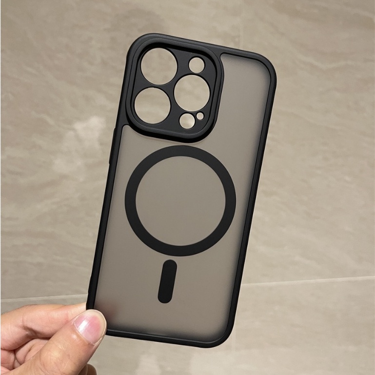 Mới Ốp Điện Thoại Túi Khí Chống Rơi Màu Đen Nhám Hít Nam Châm Cho iphone 11 12 13 14 15 pro max 14 plus 15promax