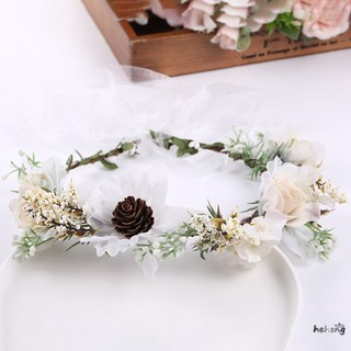 Vòng Hoa Đội Đầu Cho Cô Dâu