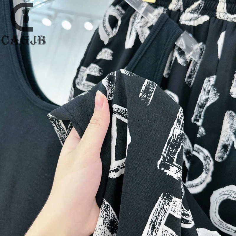Quần Lụa Lưng Cao In Chữ Siêu Ngầu yomg