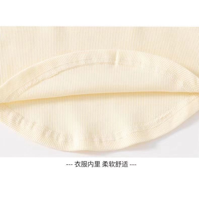 Áo thun màu trơn dễ thương cho bé gái