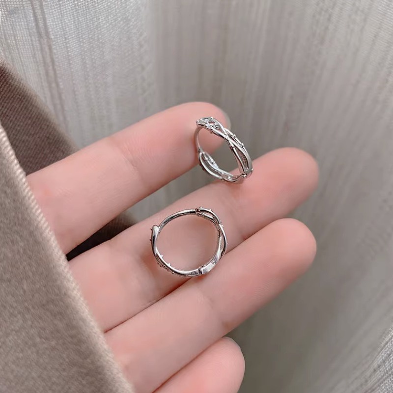 We flower Bông Tai Mạ Bạc 925 Hình Tròn Đôi Thời Trang Dành Cho Nam Nữ