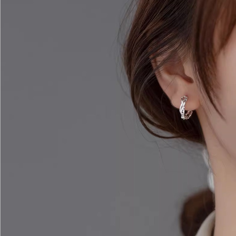 We flower Bông Tai Mạ Bạc 925 Hình Tròn Đôi Thời Trang Dành Cho Nam Nữ