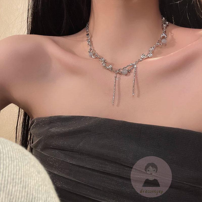 Vòng Cổ choker Hình Mắt Mèo Tua Rua Thời Trang Cho Nữ