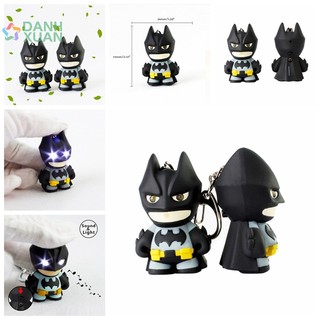 Mới đến Batman Keychain LED Keychain với âm thanh đèn pin mát keyrings mới