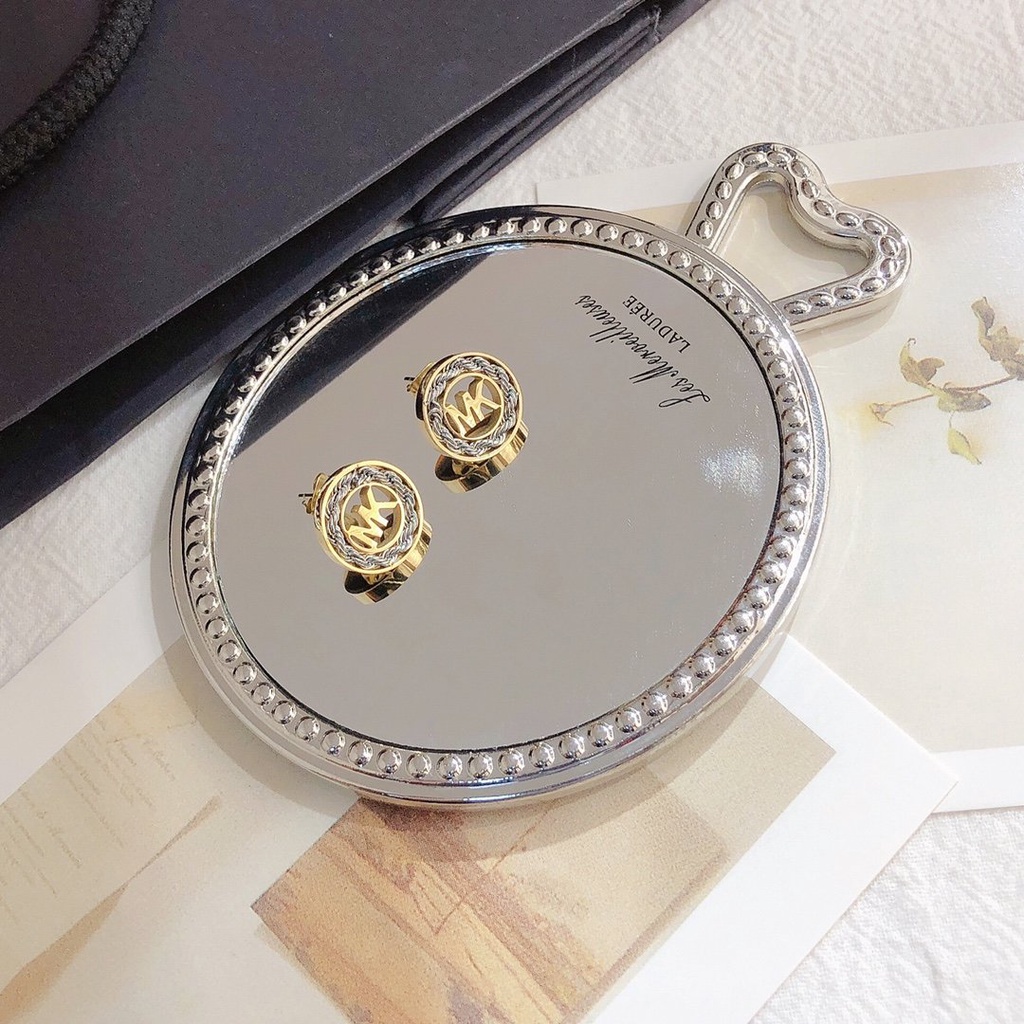 Thời Trang Khuyên Tai Tròn Khắc Chữ michael kors Bằng Thép Titan Chống Nước Không Gỉ