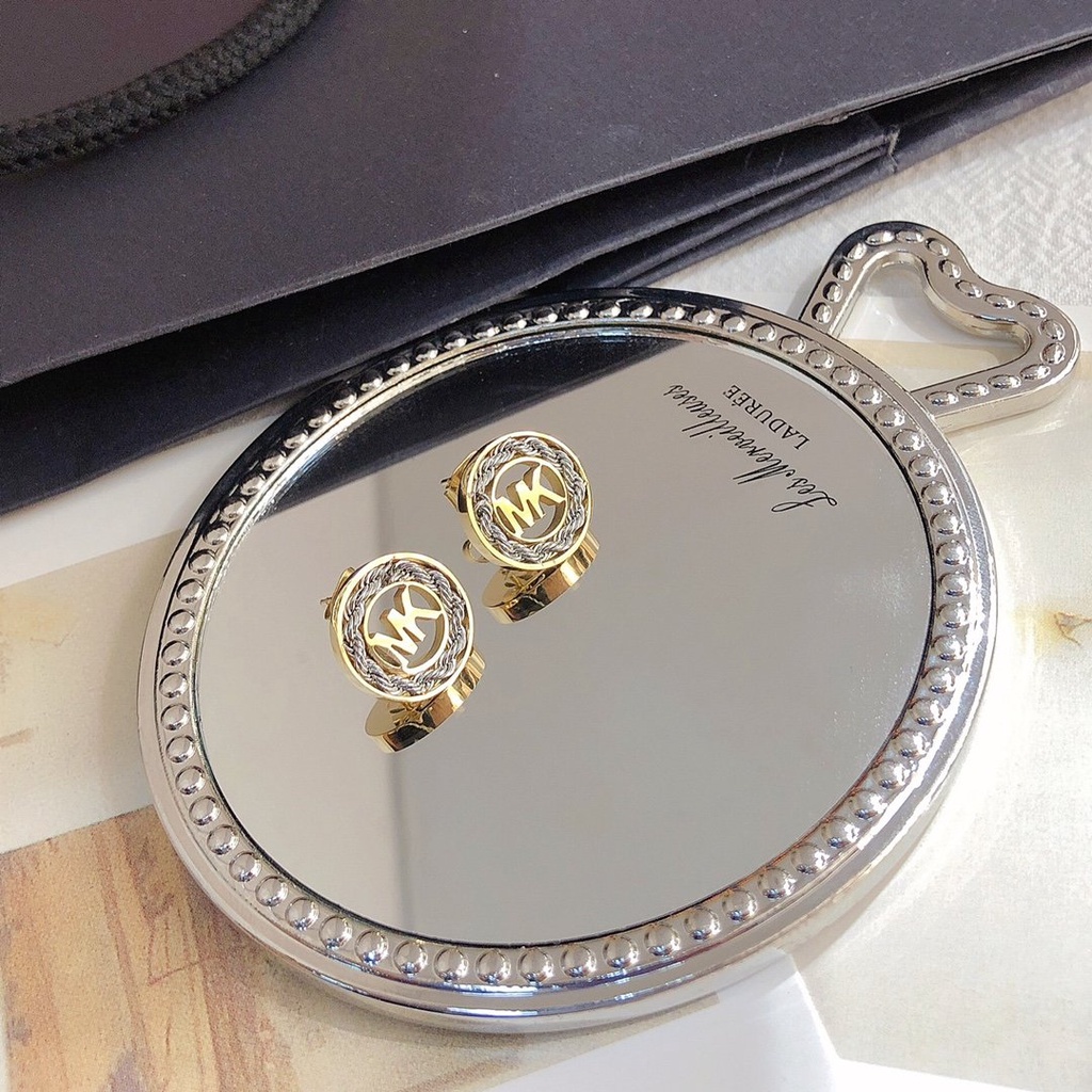Thời Trang Khuyên Tai Tròn Khắc Chữ michael kors Bằng Thép Titan Chống Nước Không Gỉ
