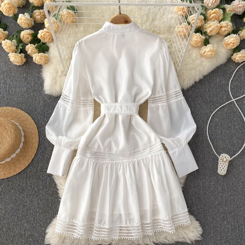 Đầm Tay Phồng Dài Dáng Rộng Phối Ren Kiểu Pháp Thời Trang Mùa Xuân Xinh Xắn Cho Nữ