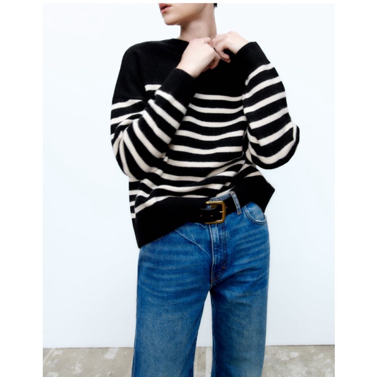 Zara Áo Dệt Kim Tay Dài Cổ Tròn Họa Tiết Kẻ Sọc Màu Tương Phản Thời Trang Thu Đông Cho Nữ 9667101