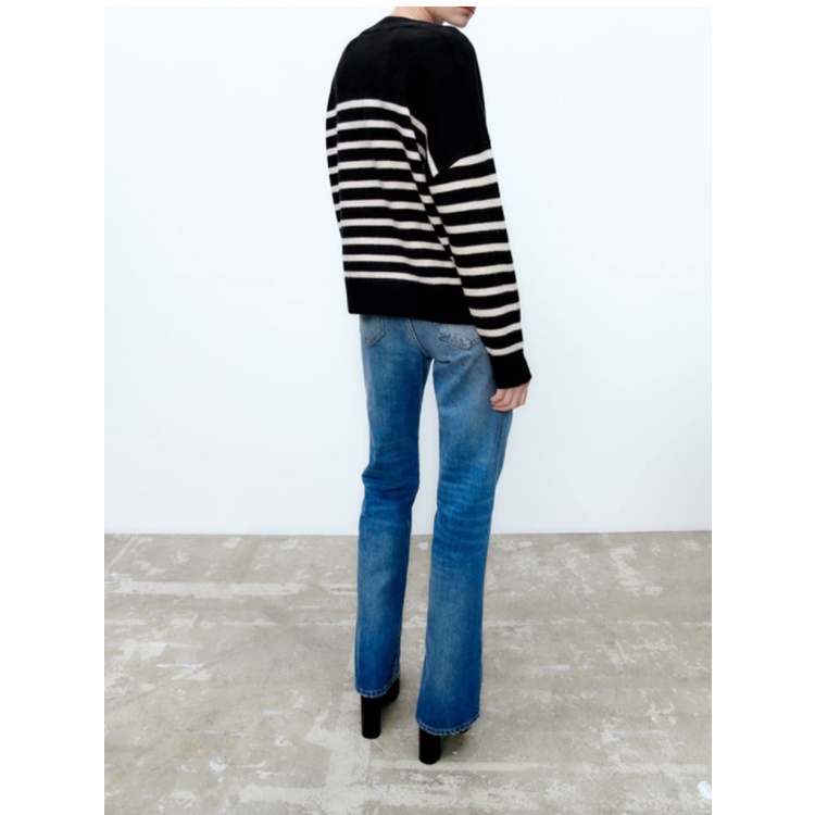 Zara Áo Dệt Kim Tay Dài Cổ Tròn Họa Tiết Kẻ Sọc Màu Tương Phản Thời Trang Thu Đông Cho Nữ 9667101