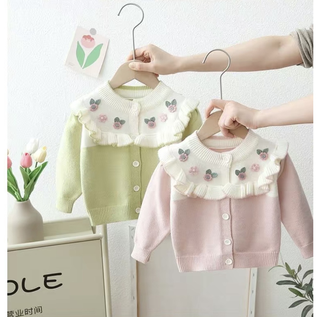 Áo khoác len Cardigan bé gái cao cấp, chất len dày dặn, giữ ấm tốt, họa tiết bông hoa xinh TE01