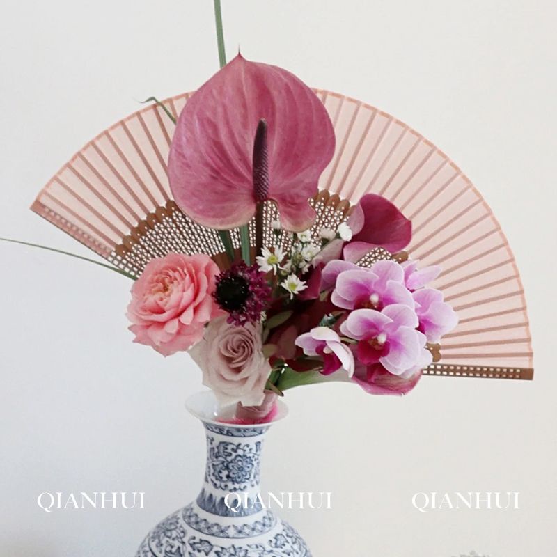 Quạt Xếp Cầm Tay Đính Nơ Phong Cách Trung Hoa Mới Cho Đám Cưới