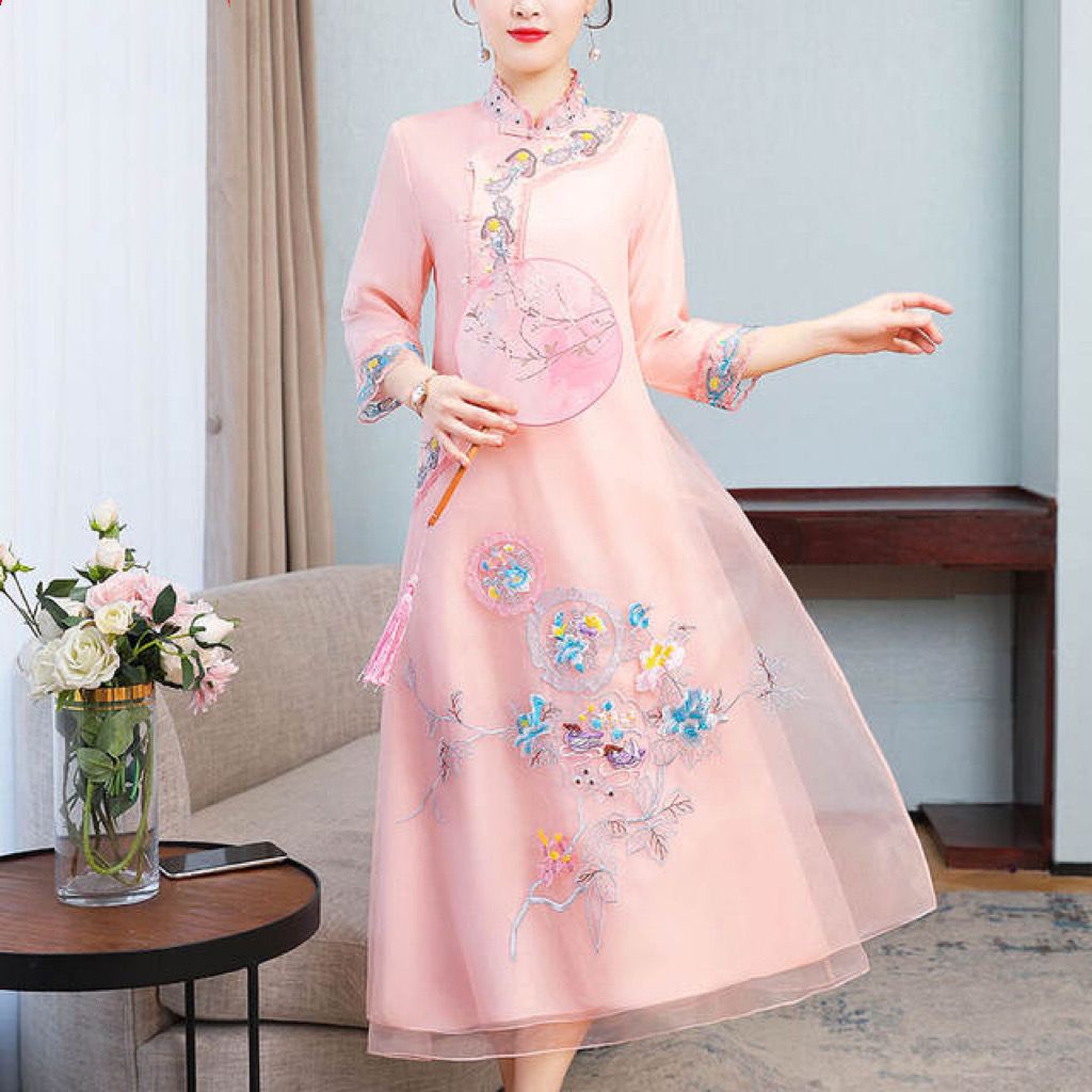 Đầm Sườn Xám Cách Tân Dáng Rộng Thêu Họa Tiết Phong Cách Trung Hoa Thời Trang Mùa Hè Hàng Mới 2023