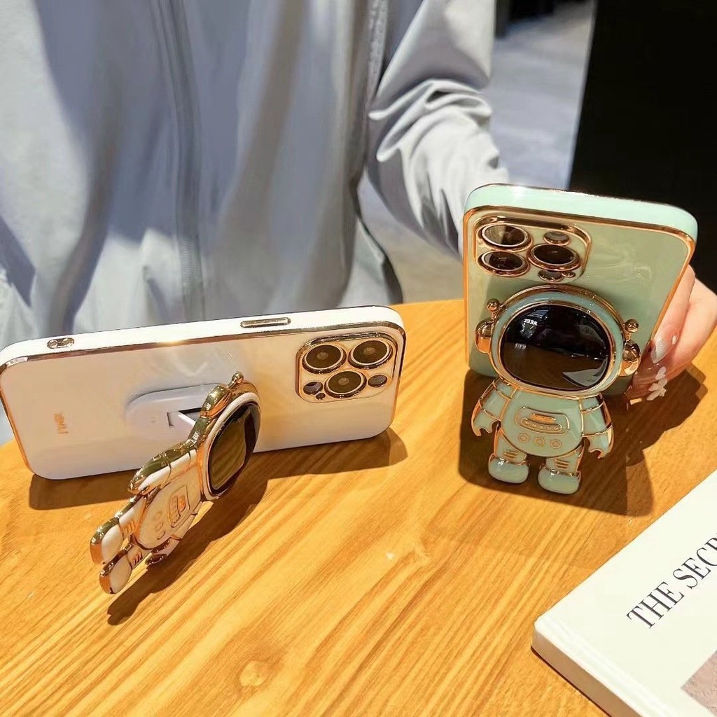 Ốp Lưng Phi Hành Gia kèm Giá Đỡ Điện Thoại cho13/13pro/13promax