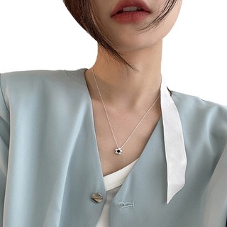Vòng Cổ Mặt Hoa Màu Đen Thời Trang
