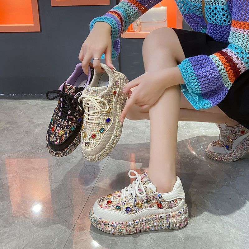 Giày Thể Thao Đế Dày Màu Trắng Đính Đá Phong Cách Châu Âu Thời Trang Xuân Thu Mới 2023 Dành Cho Bạn Nữ