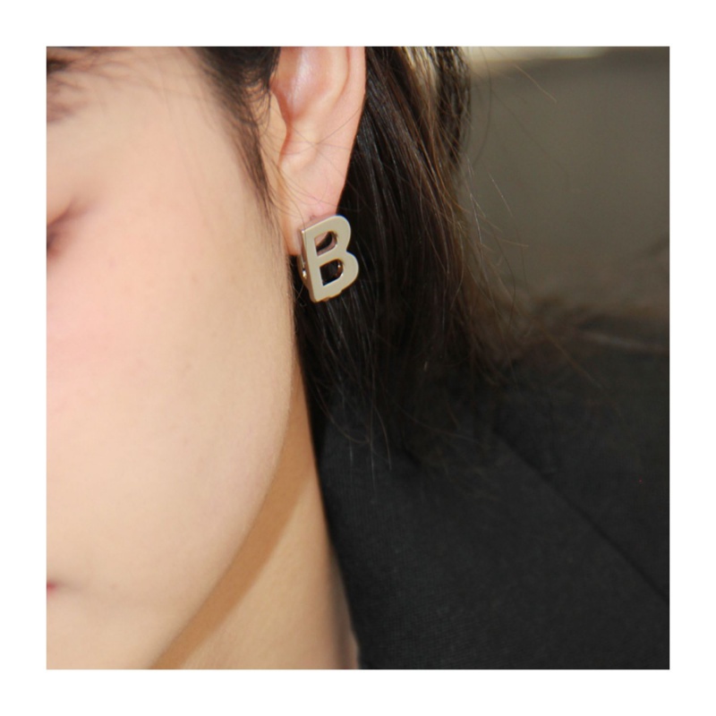 Bông Tai Mạ VàNg 14k HìNh Chữ CáI