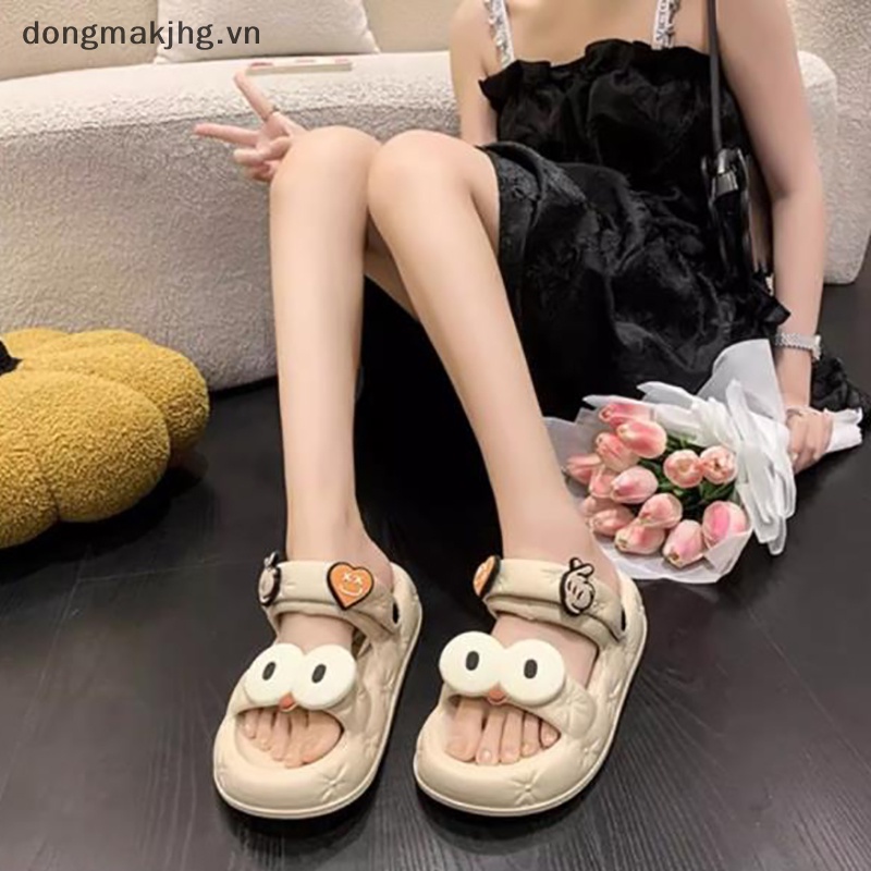 Dép Đế Dày Thoáng Khí Chống Trượt In Hình Chú Chó Mắt To Dễ Thương Cho Nữ