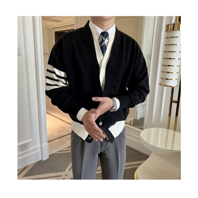 Áo Khoác cardigan Cổ Chữ v Màu Sắc Tương Phản Phong Cách retro Cao Cấp Cho Nam