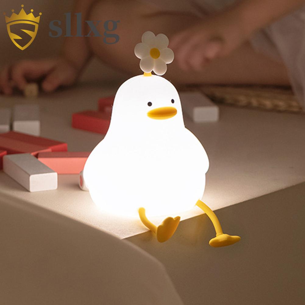 Đèn Bàn 3 Bóng Led Hình Chú Vịt Dễ Thương Có Thể Thay Đổi Được Làm Quà Tặng Cho Bé Trai Bé Gái