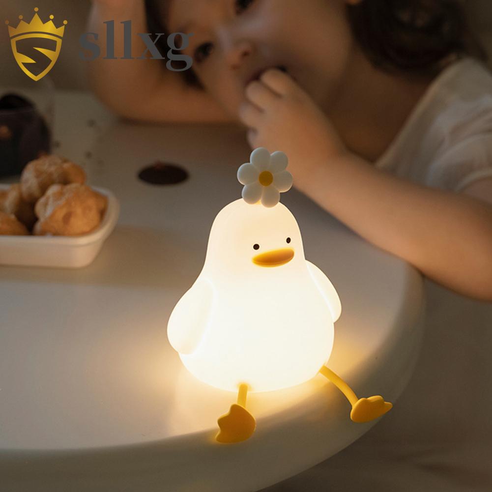 Đèn Bàn 3 Bóng Led Hình Chú Vịt Dễ Thương Có Thể Thay Đổi Được Làm Quà Tặng Cho Bé Trai Bé Gái