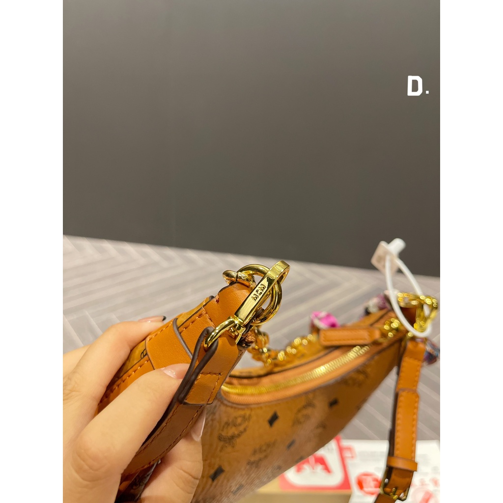 Mcm Túi Xách boston Phong Cách Thời Trang Châu Âu Dành Cho Nữ