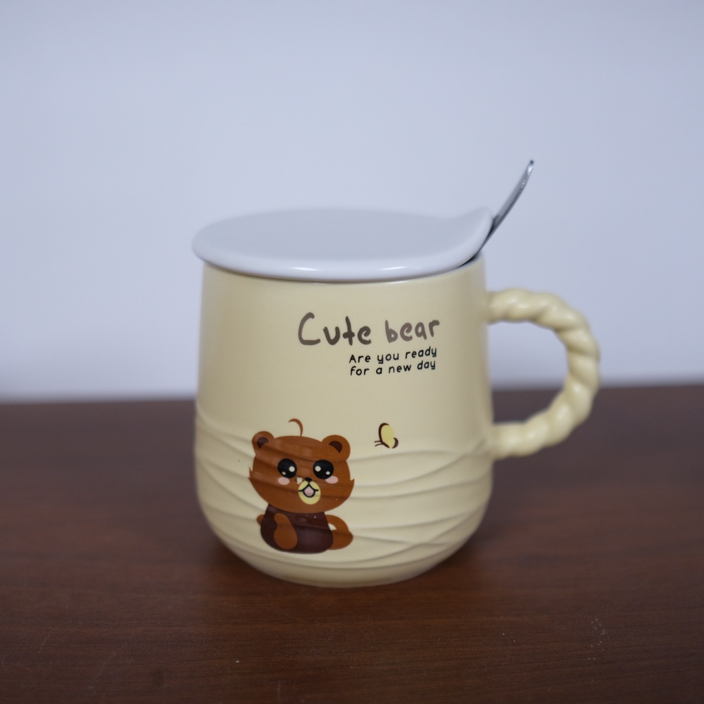 Ly sứ có quai, hình gấu nâu cute, Quà lưu niệm tặng bạn bè, người thân, kèm muỗng và nắp  400ml