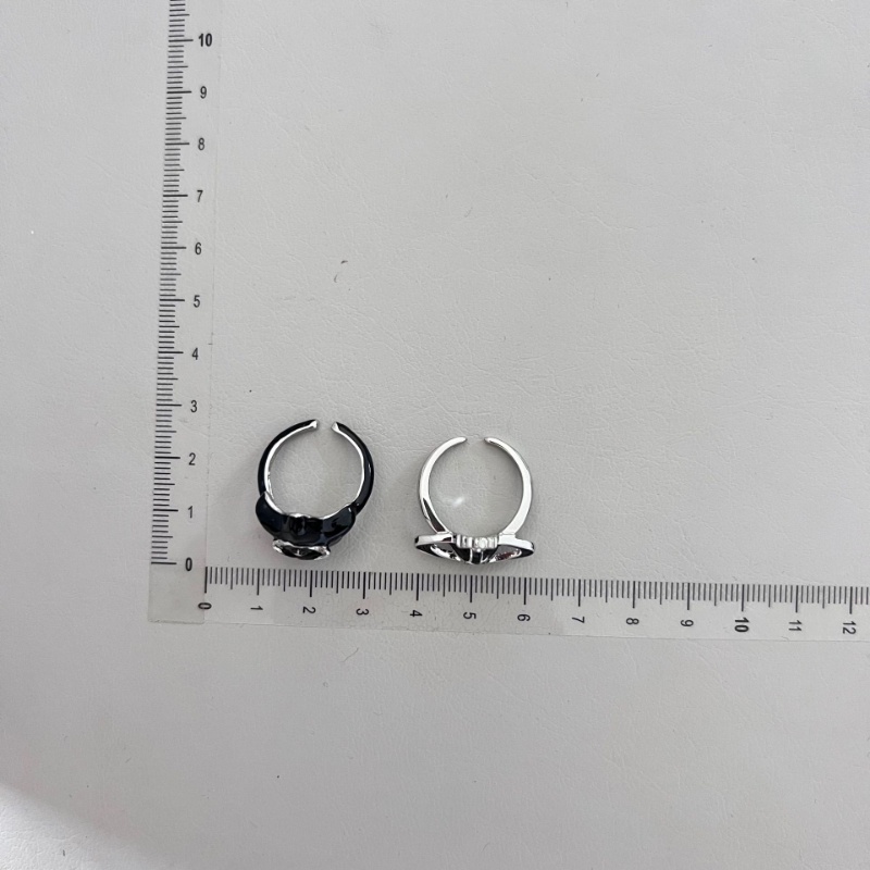 Nhẫn Hở Mạ Vàng 2K Đính Đá zircon Hình Hành Tinh Màu Đen Có Thể Điều Chỉnh