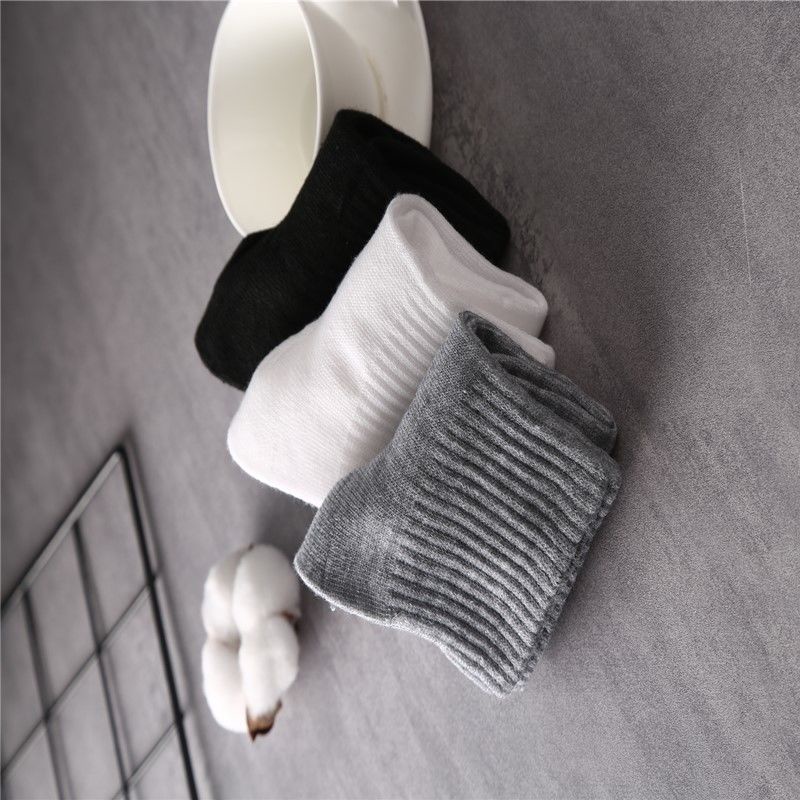 Tất Nam Kẻ Sọc Trắng Đen Xám Thời Trang