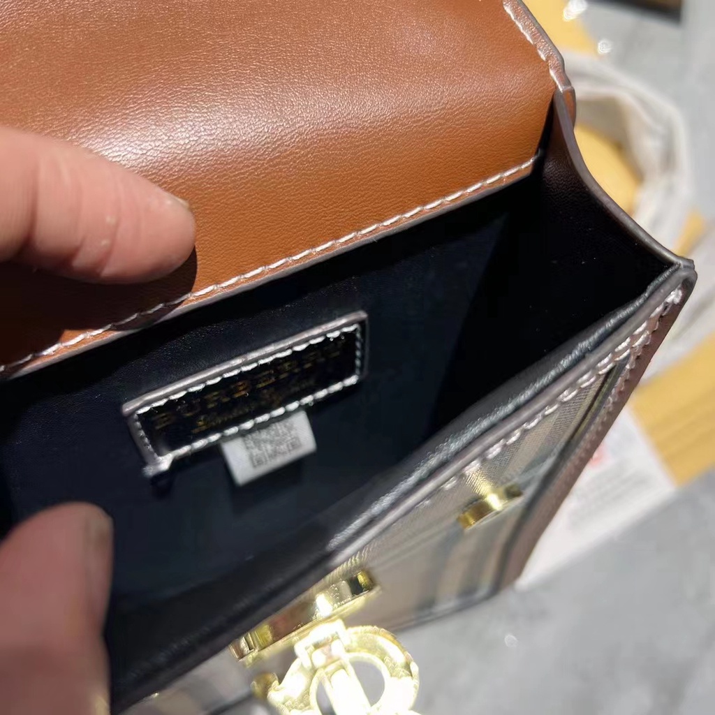 Burberry Túi Da Đeo Chéo Thể Thao Đựng Điện Thoại Thời Trang Cho Nam Và Nữ