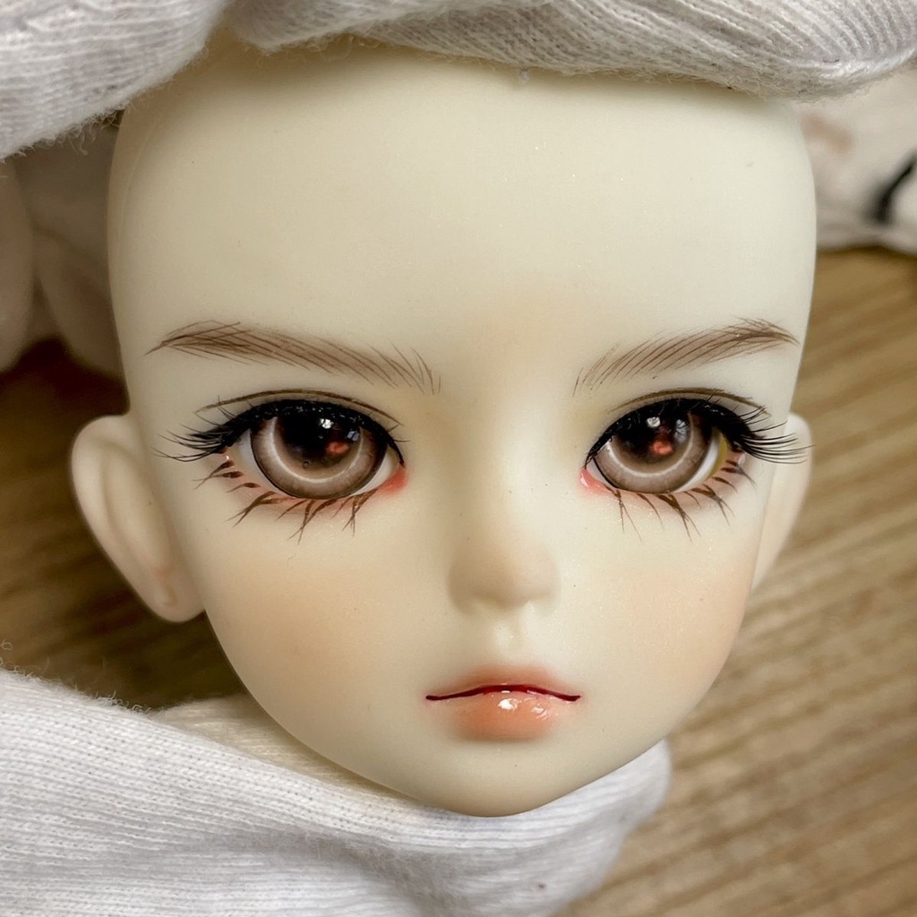 Genuine 6 points mjd cardamom fully movable doll mechanical joint hand-painted makeup head has begun with eyes open