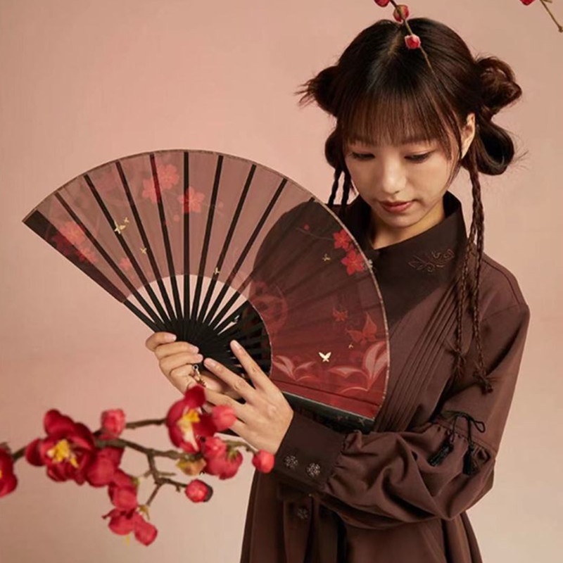 Quạt Vải Xếp Màu Đỏ Dùng Hóa Trang Nhân Vật game genshin