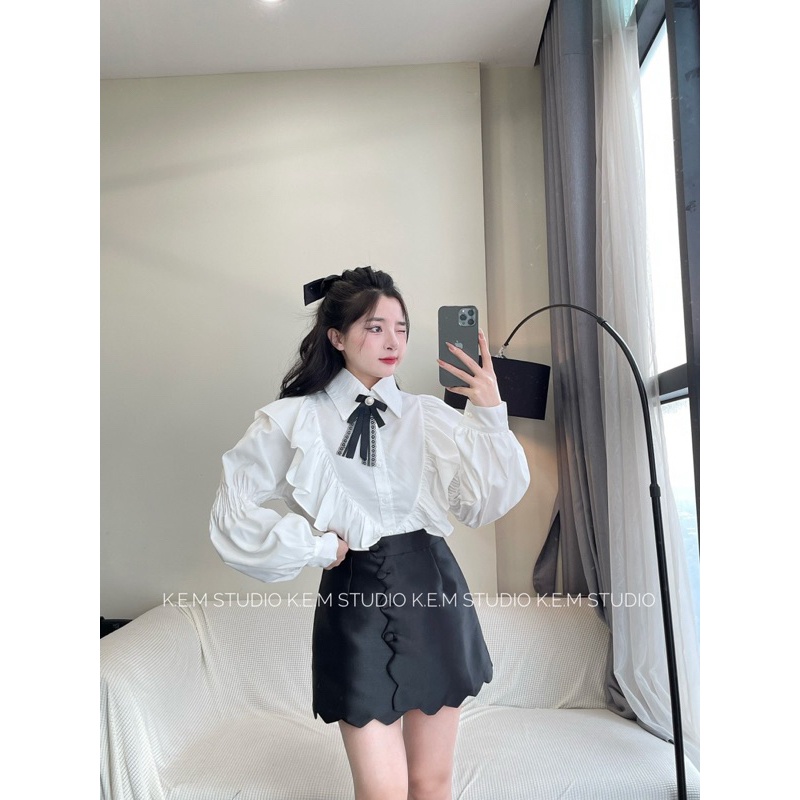 Áo sơ mi bèo tay dài phối chân váy tafta tặng kèm nơ -Kem.Studio
