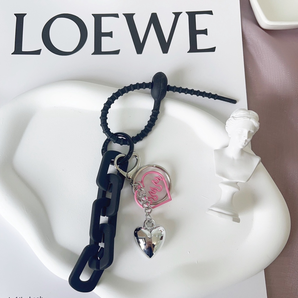 Móc Khóa Hình Trái Tim Bằng Silicon acrylic Đơn Giản