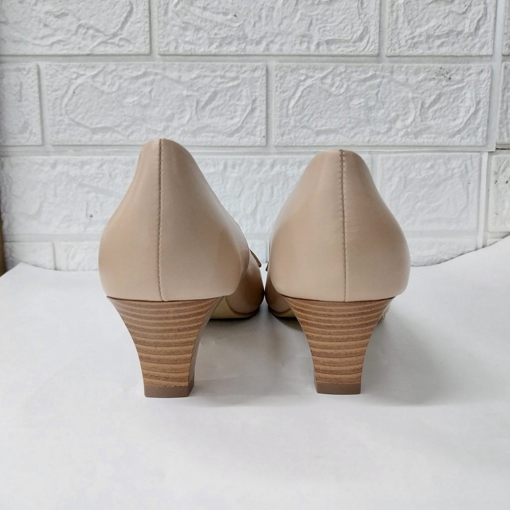 Giày SUPERSOFT hoạt tiết xích mũi, gót nhỏ 3cm