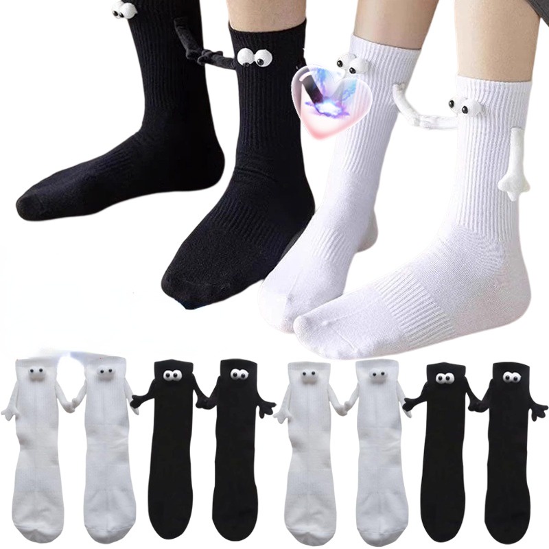Vớ Cổ Cao Có Giác Hút Nam Châm Hình Búp Bê 3d Dễ Thương Vui Nhộn Dành Cho Cặp Đôi