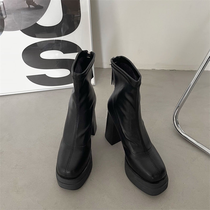 Giày Boot Cao Gót Mũi Tròn Phong Cách Sành Điệu