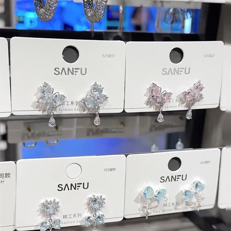 Khuyên Tai Đính Đá zircon Hình Giọt Nước Sang Trọng