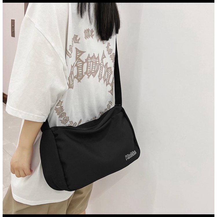 Túi unisex tote đeo chéo đeo vai vải dù trượt nước chống thấm thêu chữ thời trang đi học đi chơi - xuongmaitnt