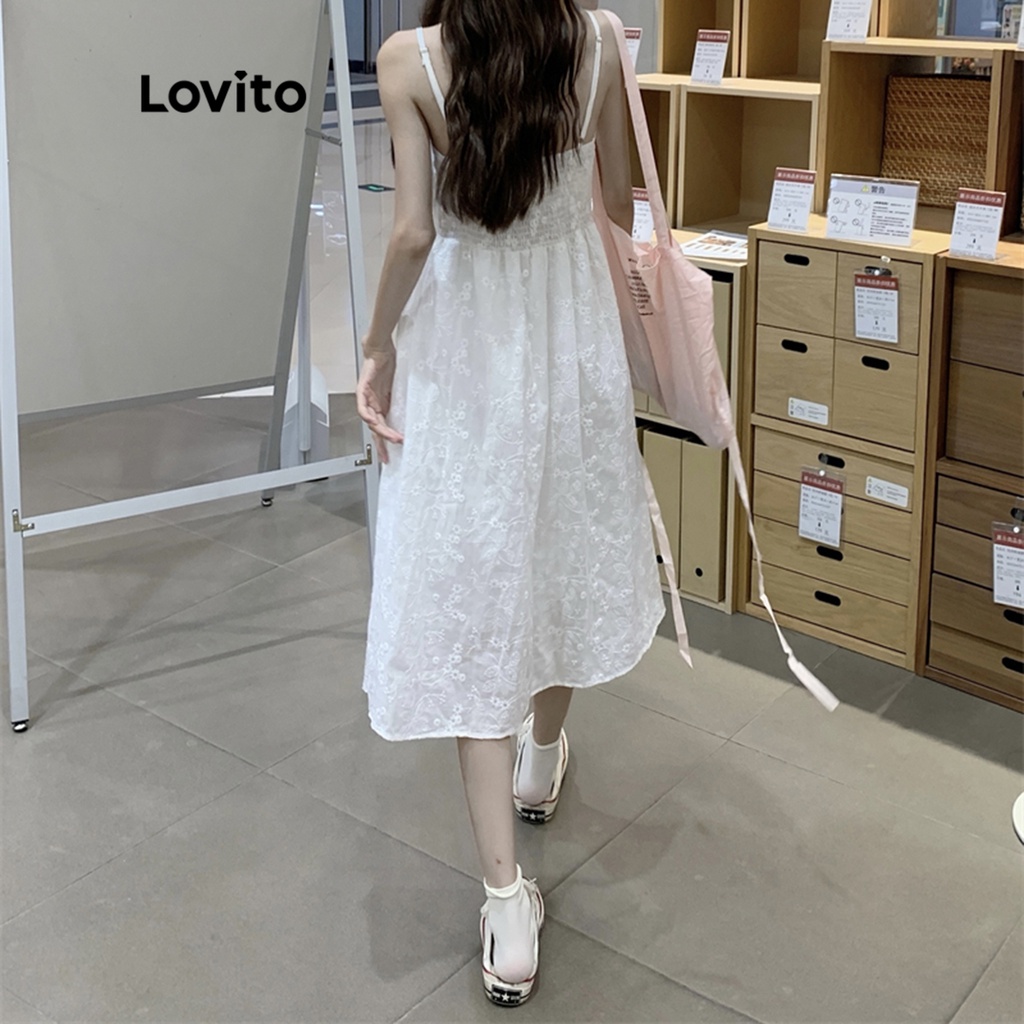 Đầm midi Lovito kiểu chữ A không tay cài nút phía trước thêu lỗ màu trơn boho cho nữ LNE09196 (Trắng)