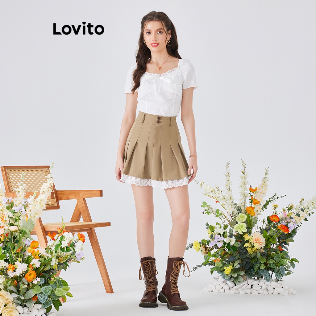 Chân váy ren Lovito trơn phối nút phía trước cho nữ L54ED089